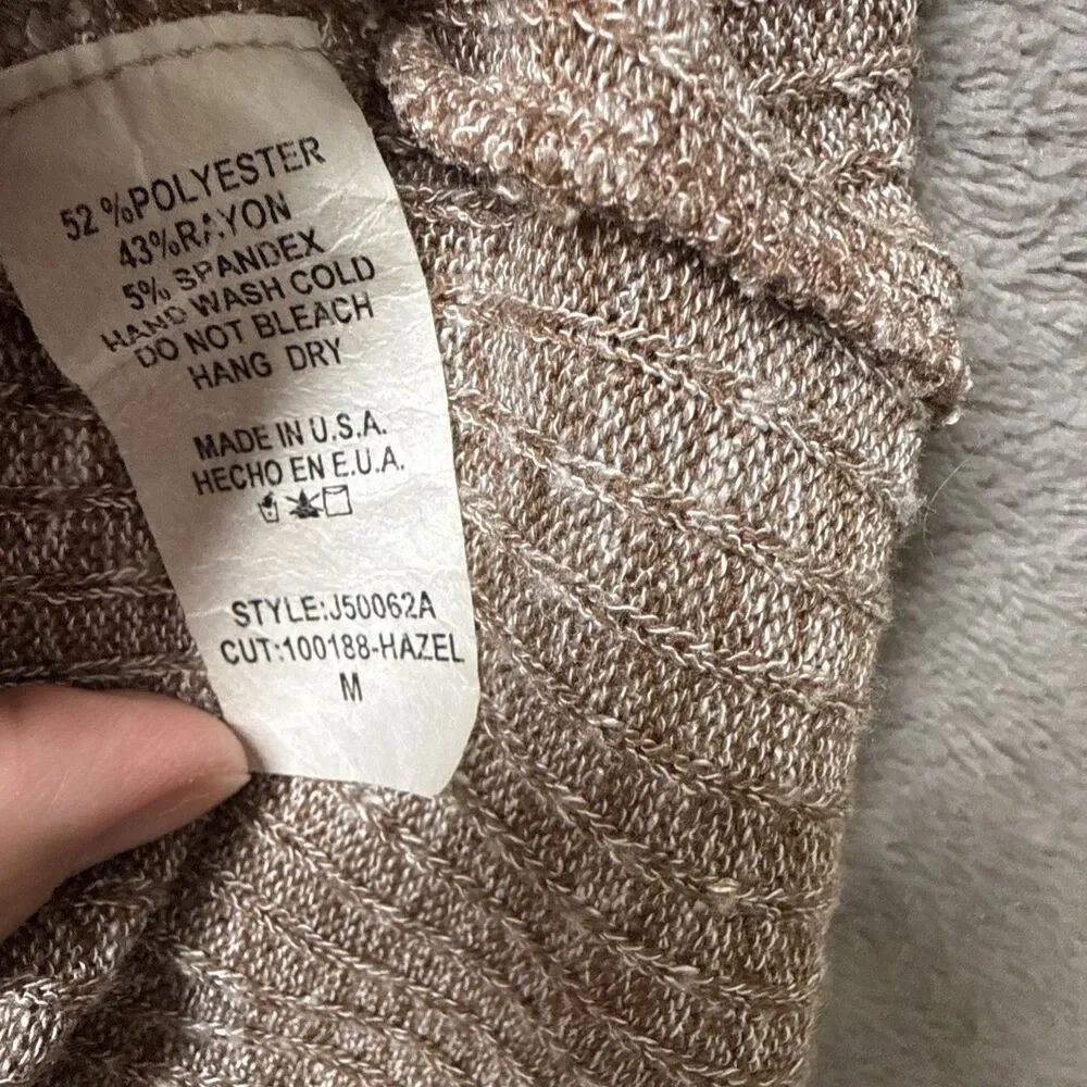 Womens M Beige Turtleneck Sweater Front Slit 3/4 Sleeve - Picture 4 of 8